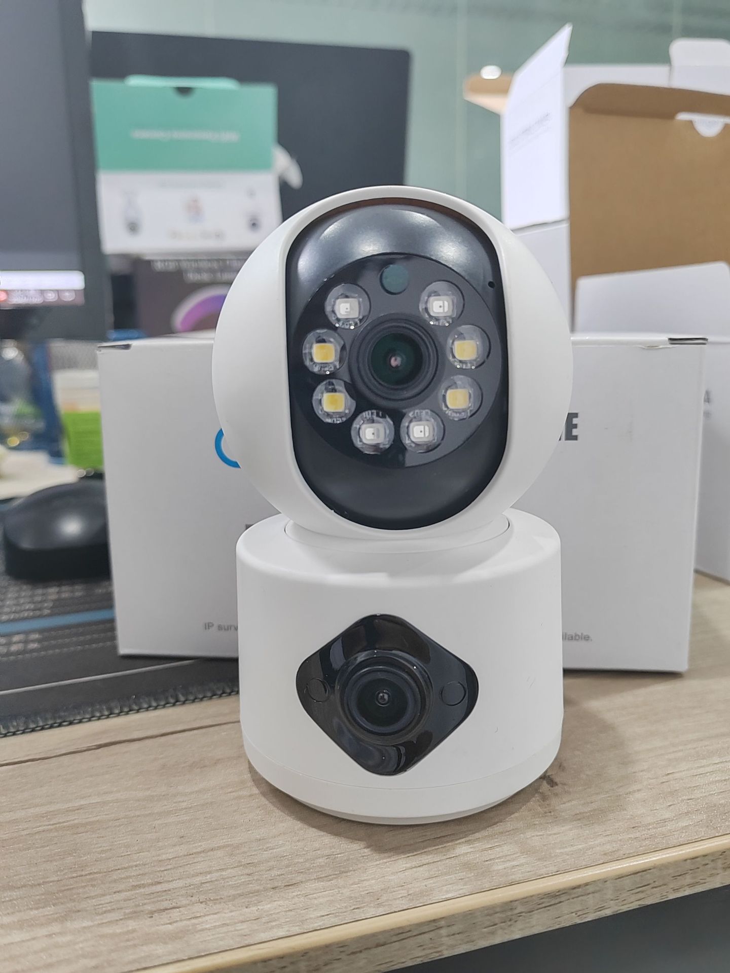 YI Lot APP 4MP Dual Lens Full  - огляд і ціна Home Security Ai